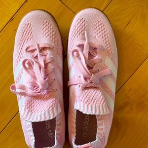 Pink Adidas Women’s Tennis Shoes